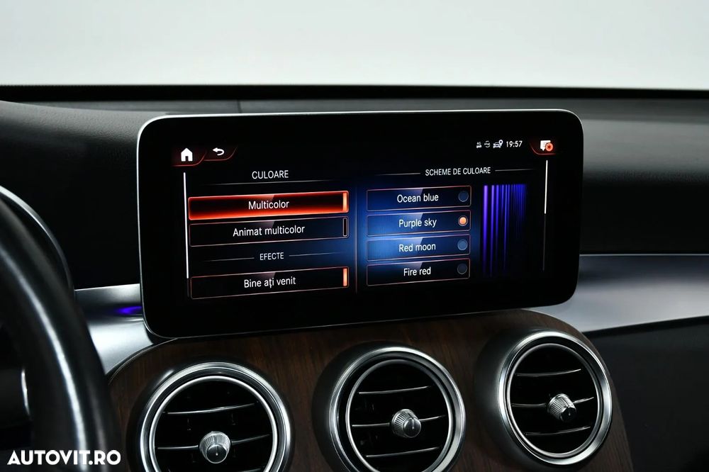 Mercedes-Benz GLC Coupe 300 e 4MATIC - 17