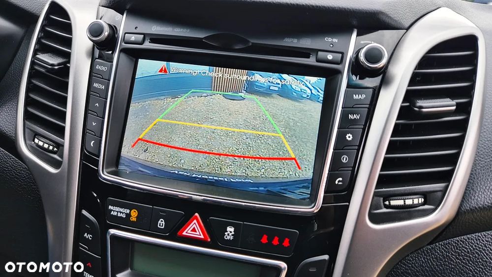 Hyundai i30 1.6 GDI BlueDrive Premium - 39