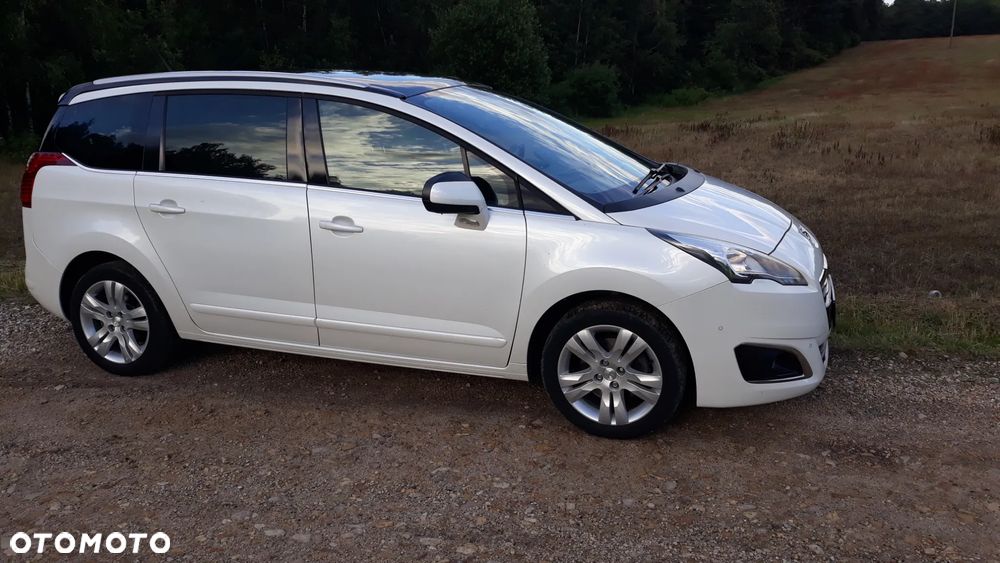 Peugeot 5008 HDI 150 Allure - 3