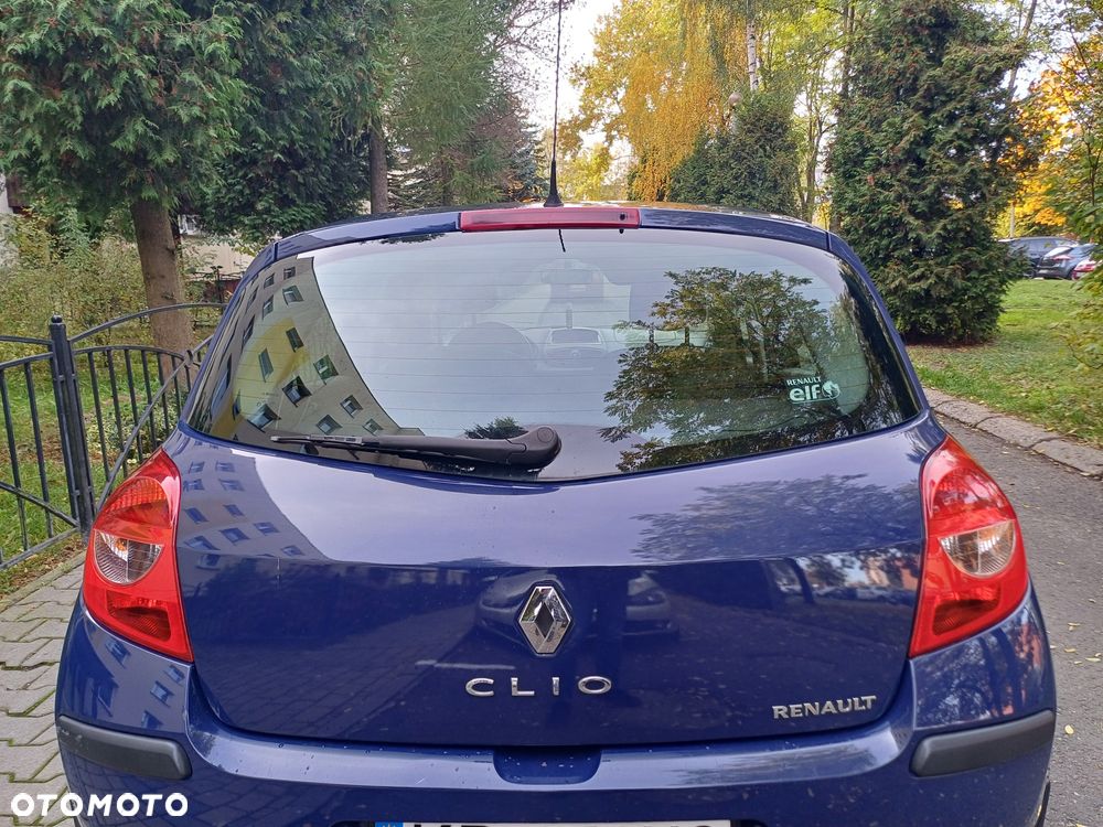 Renault Clio - 5