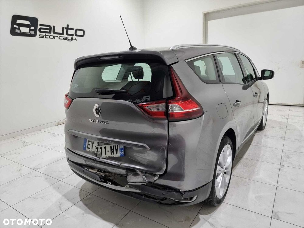 Renault Scenic - 9