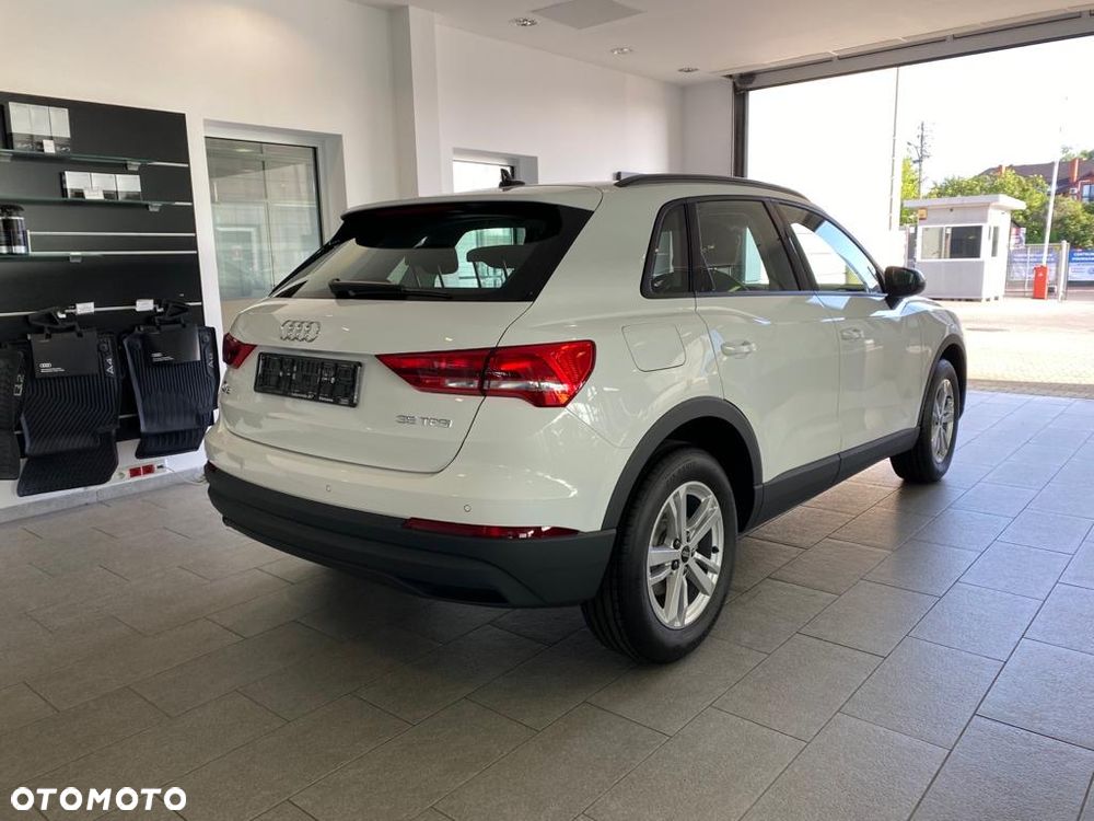 Audi Q3 35 TFSI Advanced S tronic - 4