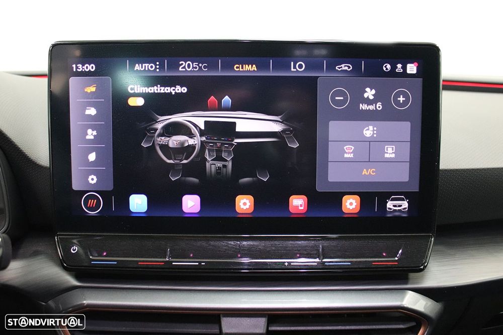 Cupra Leon ST 1.4 e-Hybrid MID DSG - 12