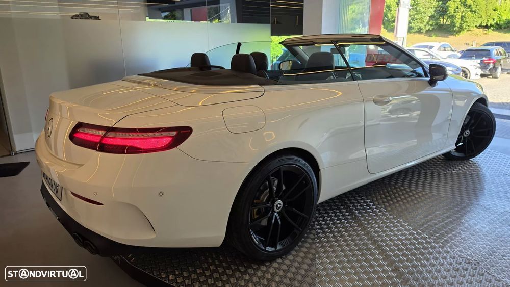 Mercedes-Benz E 220 d Cabrio 9G-Tronic AMG Line - 23