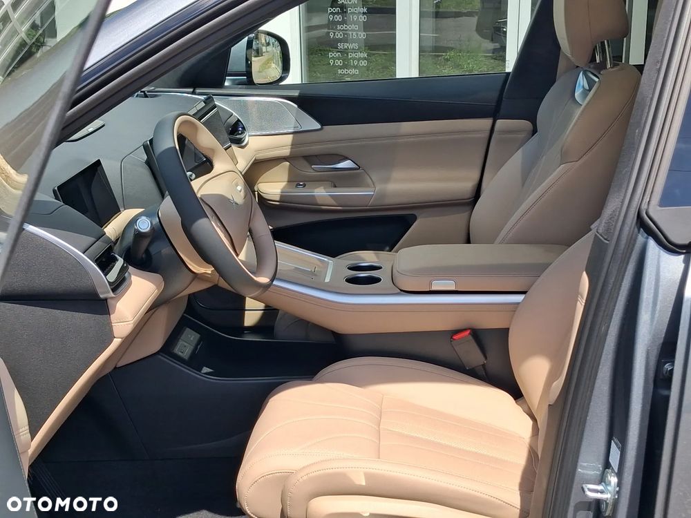 XPeng G9 94.6 kWh AWD Performance - 10