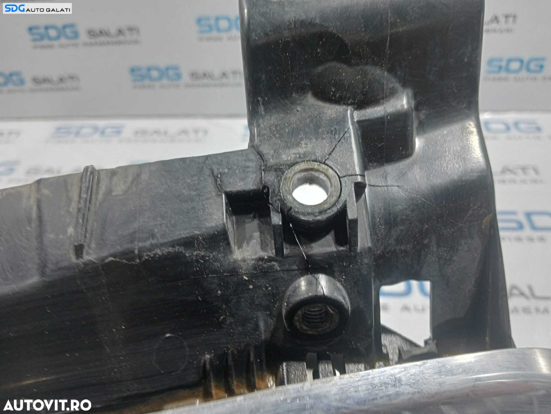 Grila Centrala cu Nara Nari Grile de pe Capota BMW Seria 7 E65 E66 730 Facelift 2005 - 2008 [L4789] - 6