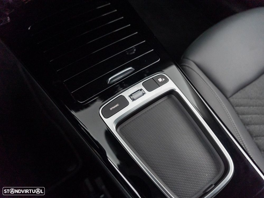 Mercedes-Benz A 200 Limousine d - 21