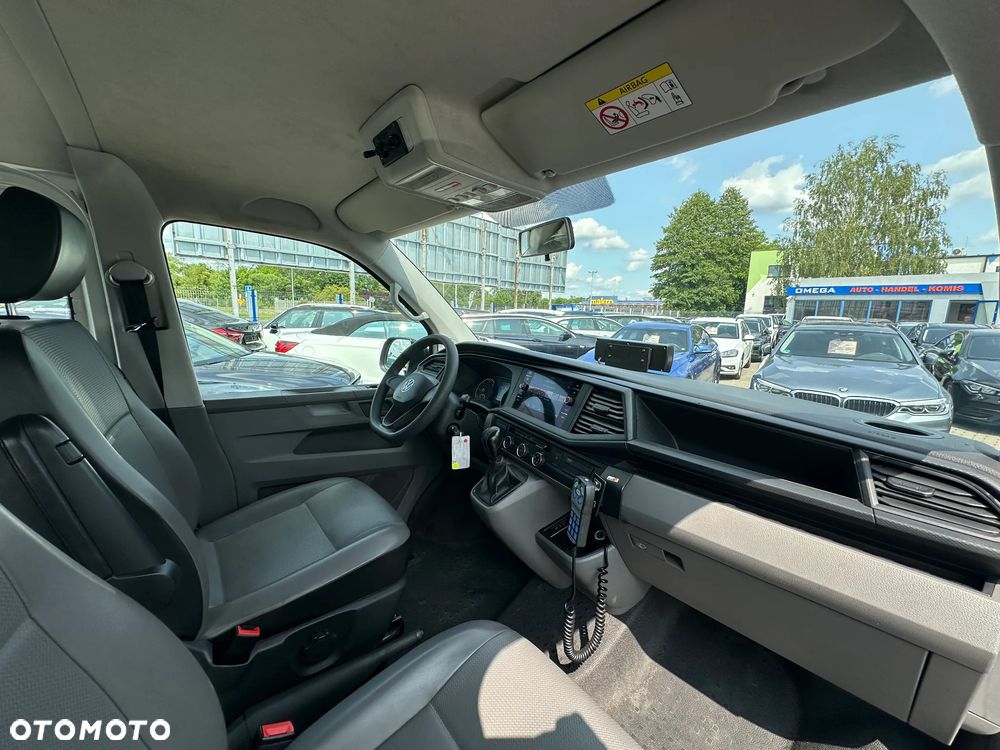 Volkswagen Transporter - 8