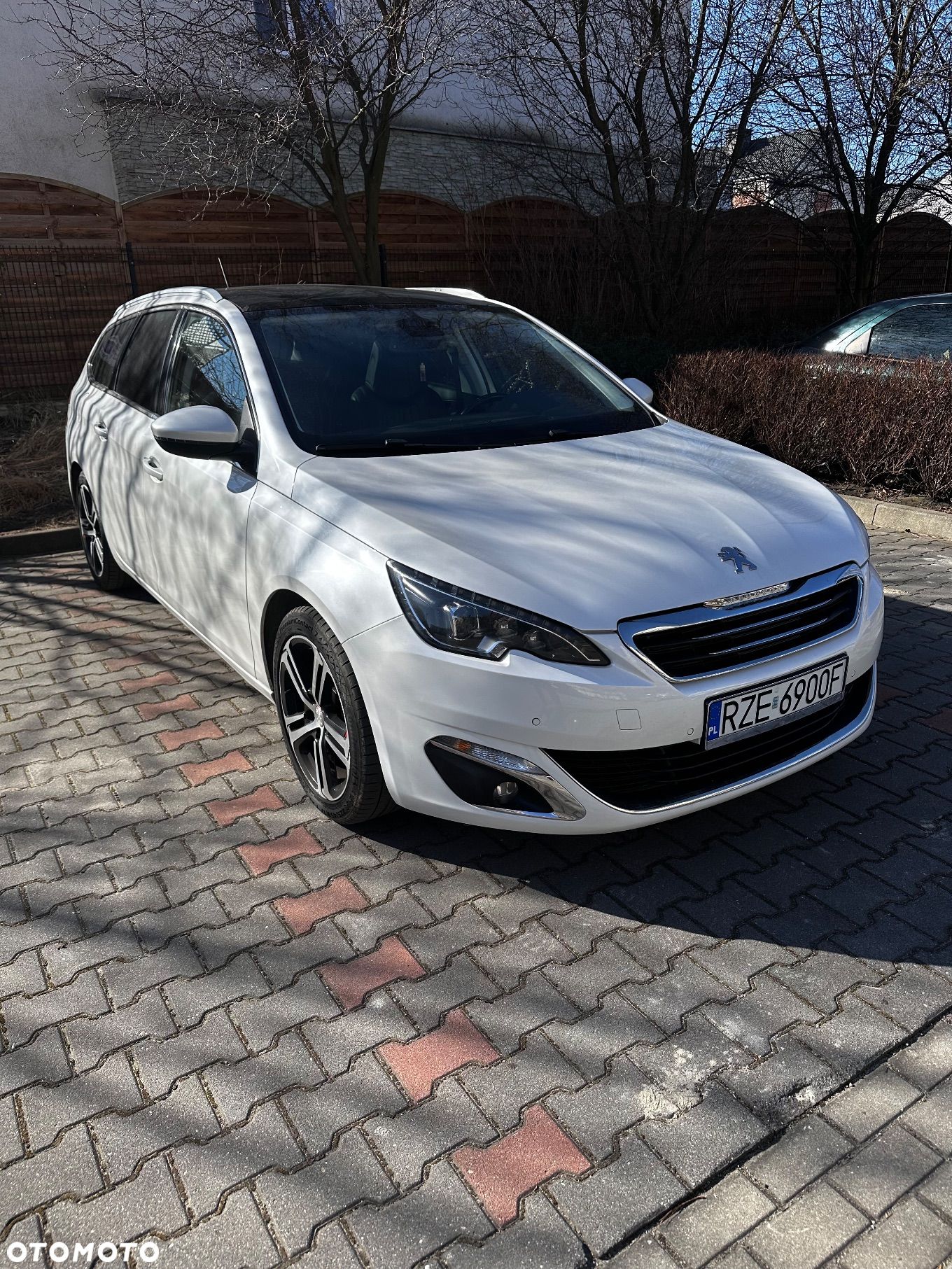 Peugeot 308 SW BlueHDi 150 EAT6 Stop & Start Business-Line - 1