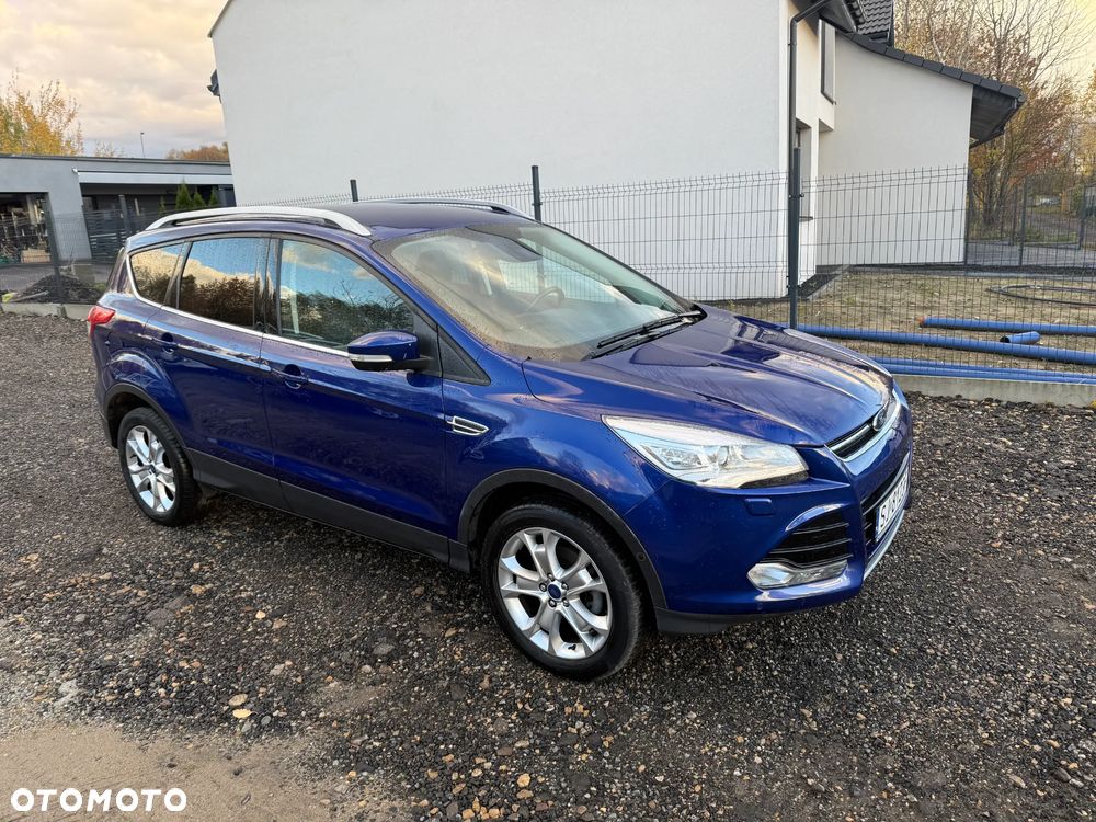 Ford Kuga 1.5 EcoBoost 2x4 Titanium - 2
