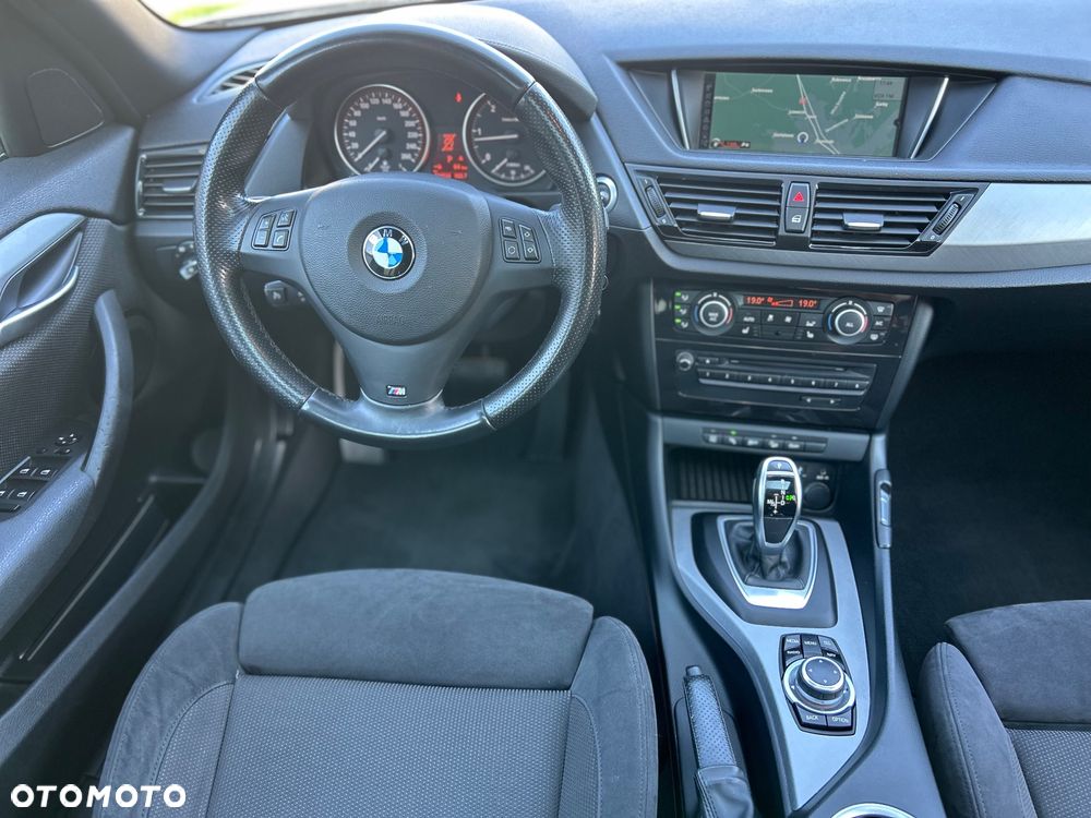 BMW X1 - 13