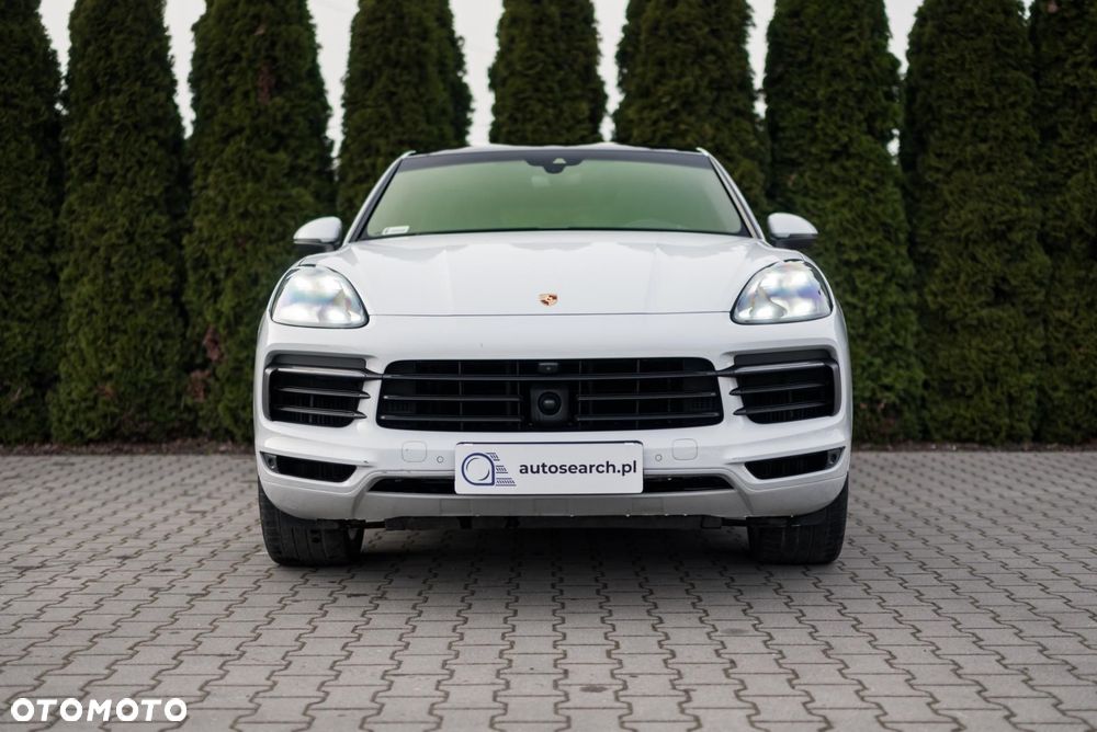 Porsche Cayenne - 2