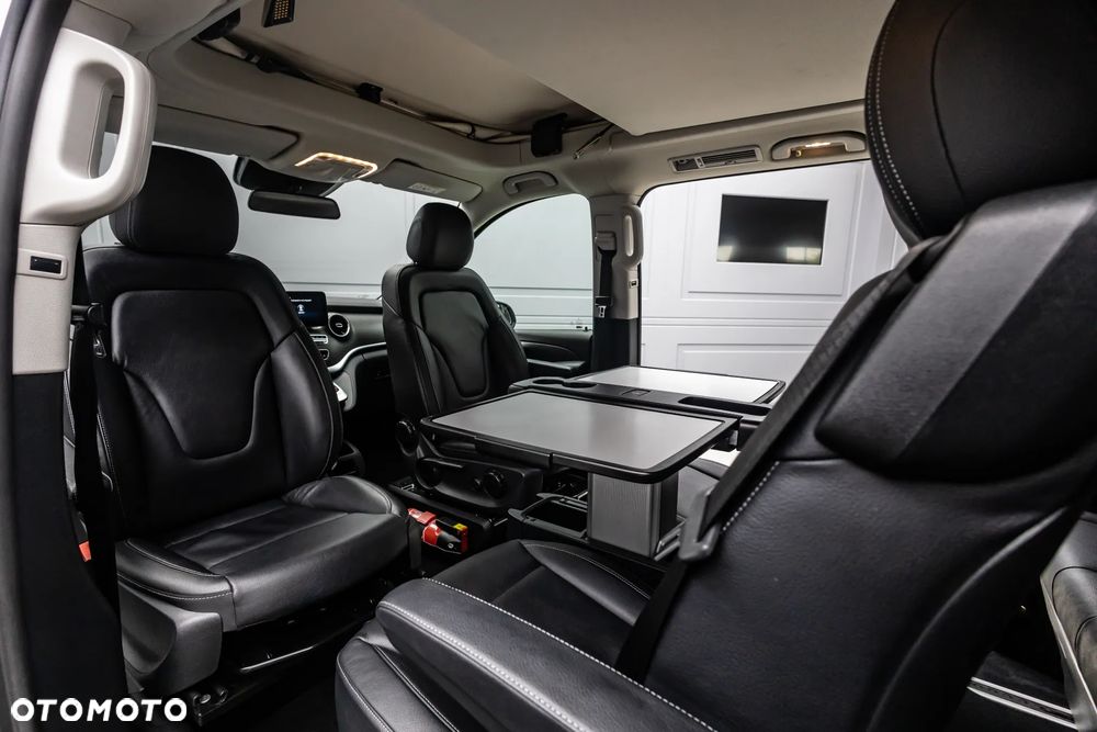 Mercedes-Benz Klasa V 300 d Exclusive 9G-Tronic (d³ugi) - 28
