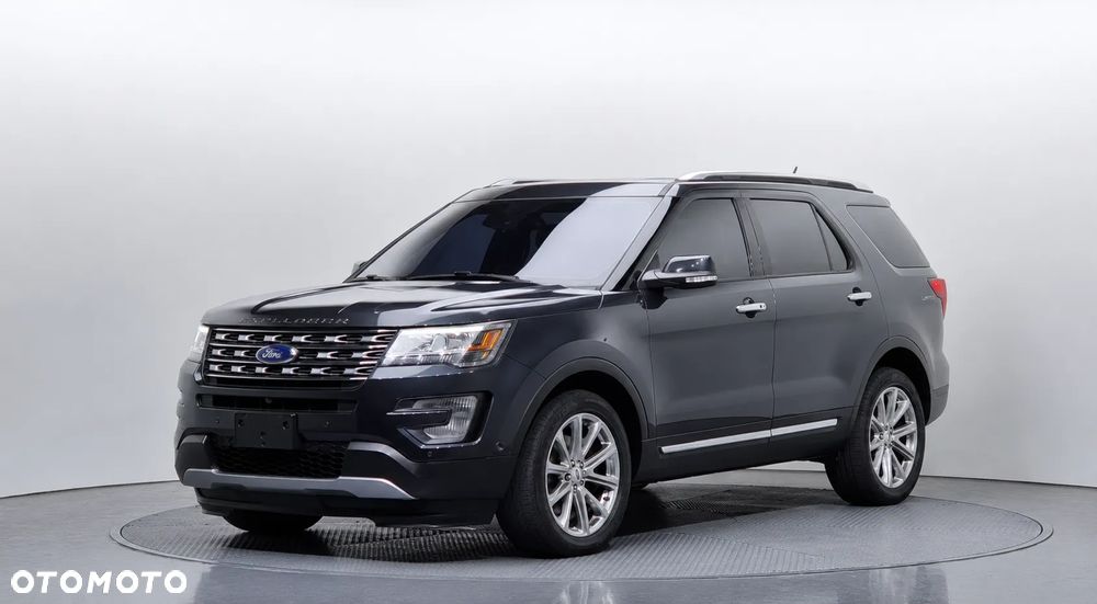 Ford Explorer - 2