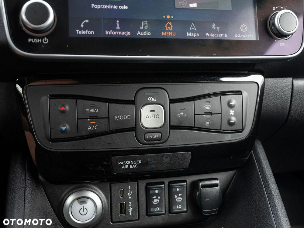 Nissan Leaf 40kWh N-Connecta - 17