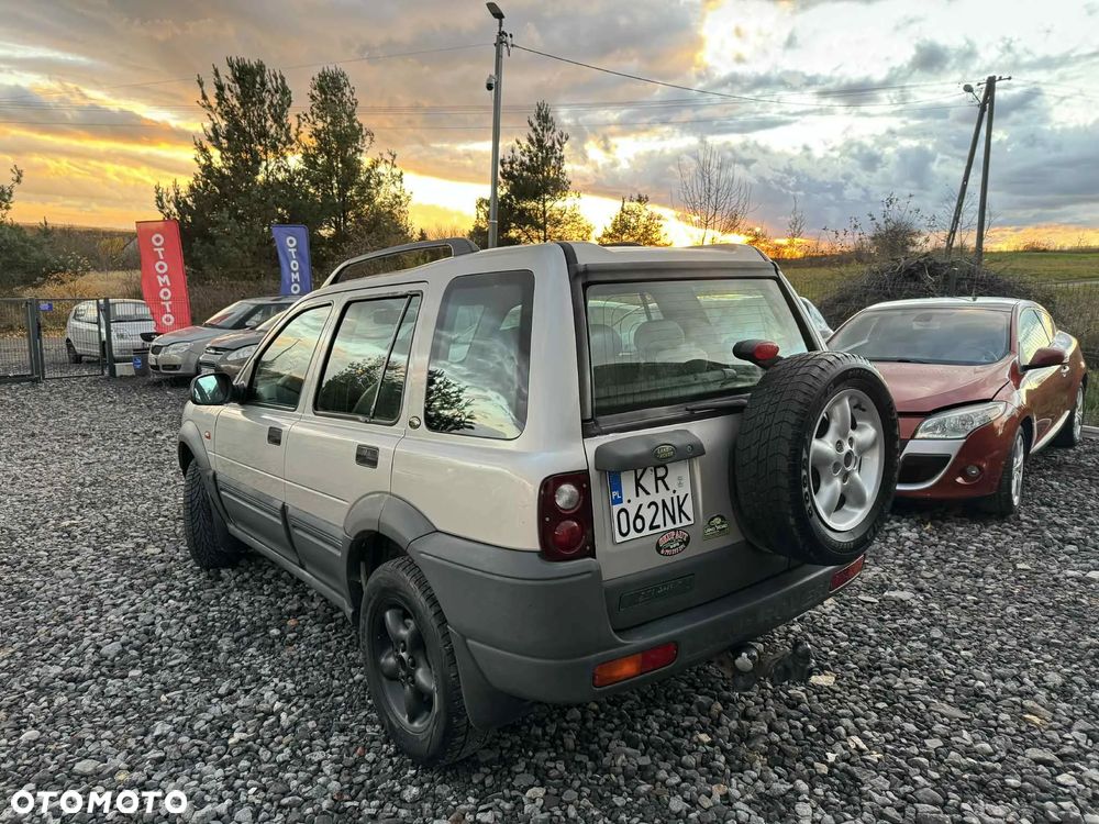 Land Rover Freelander 2.0 D - 5