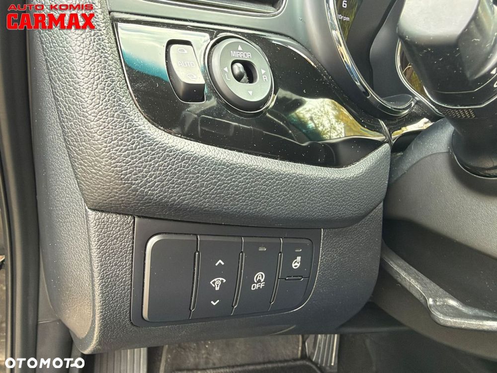 Kia Ceed - 22