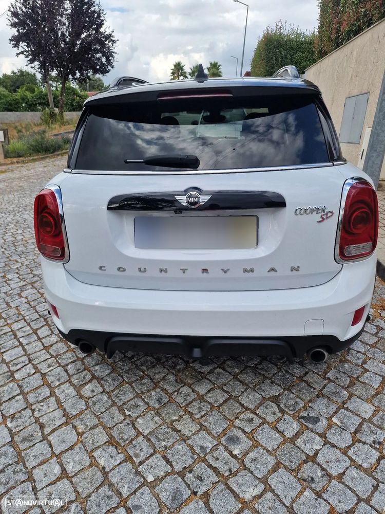 MINI Countryman Cooper SD ALL4 Auto - 4