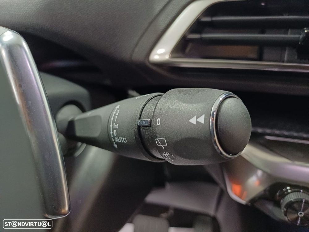 Peugeot 5008 - 18