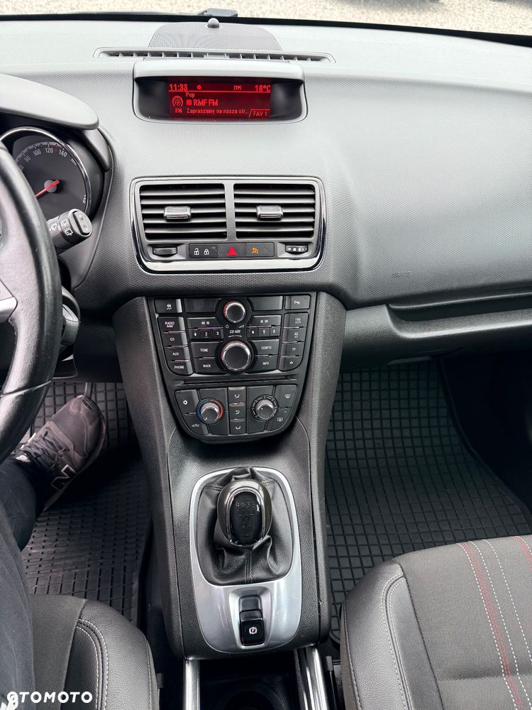 Opel Meriva - 10