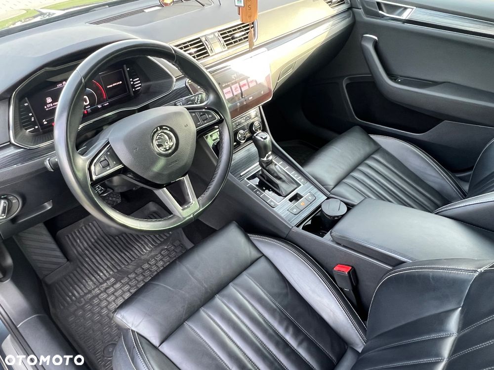 Skoda Superb 2.0 TDI 4x4 DSG Premium Edition - 17