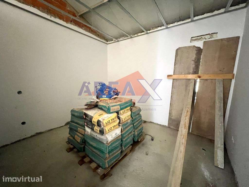 Moradia Térrea Totalmente Renovada - Oportunidade! - Grande imagem: 4/15