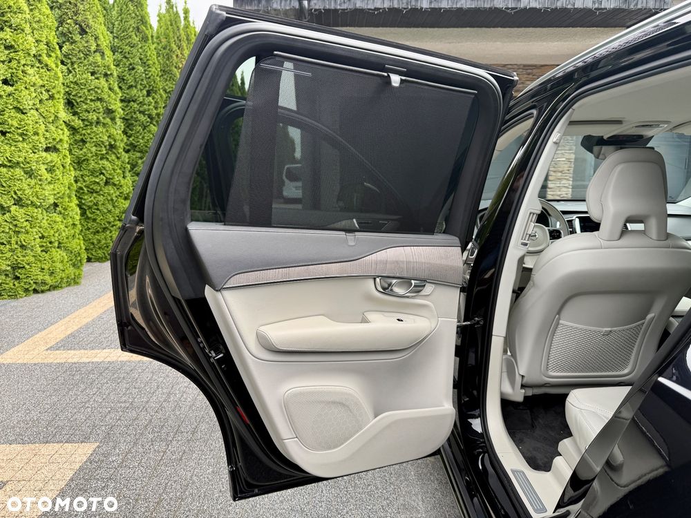 Volvo XC 90 B5 D AWD Inscription - 28