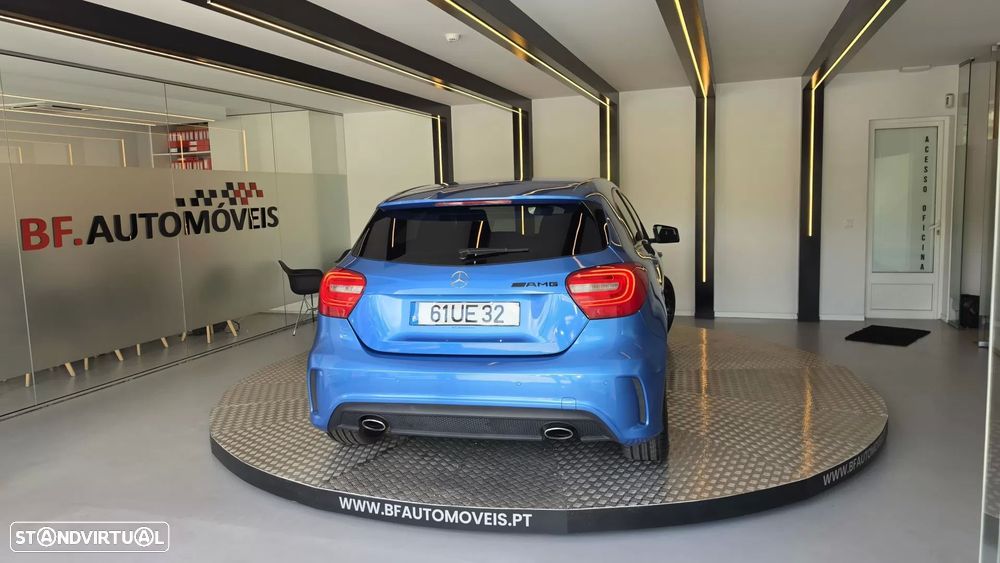 Mercedes-Benz A 180 d AMG Line - 18