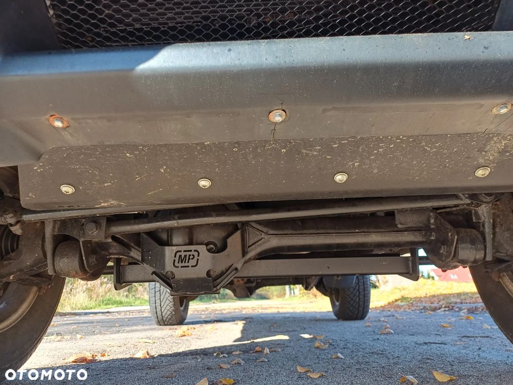 Land Rover Discovery - 26