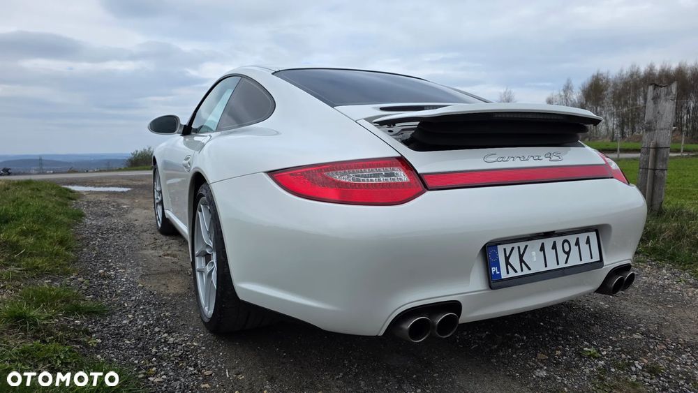 Porsche 911 Carrera 4S PDK - 11
