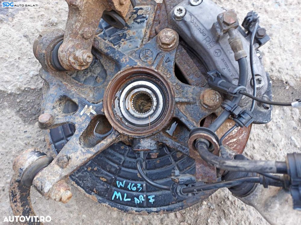 Fuzeta Butuc cu Rulment si Senzor ABS Dreapta Fata Mercedes ML W163 1997 - 2005 [X3577] - 1