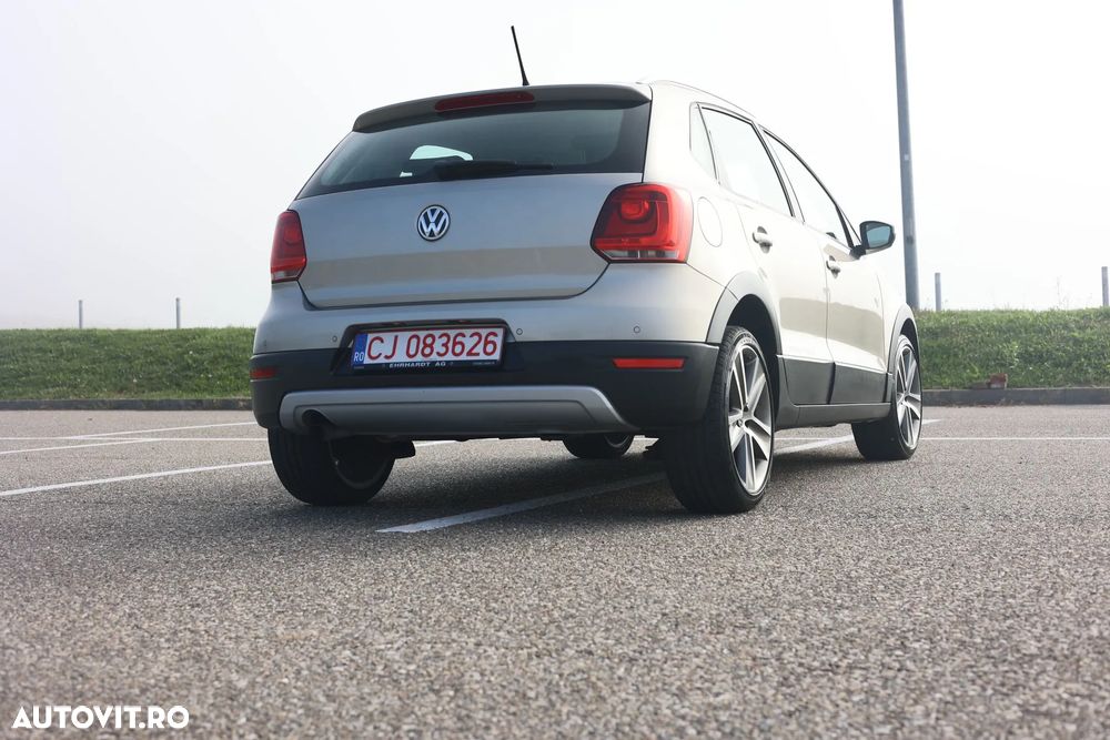 Volkswagen Polo 1.2 TSI Cross - 37