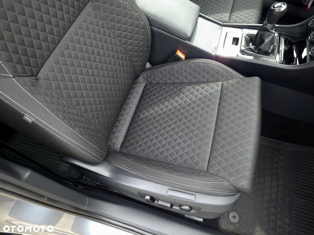 Skoda Superb 2.0 TDI Style - 14