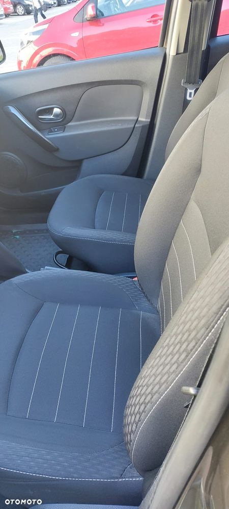 Dacia Logan 1.0 SCe Laureate - 11