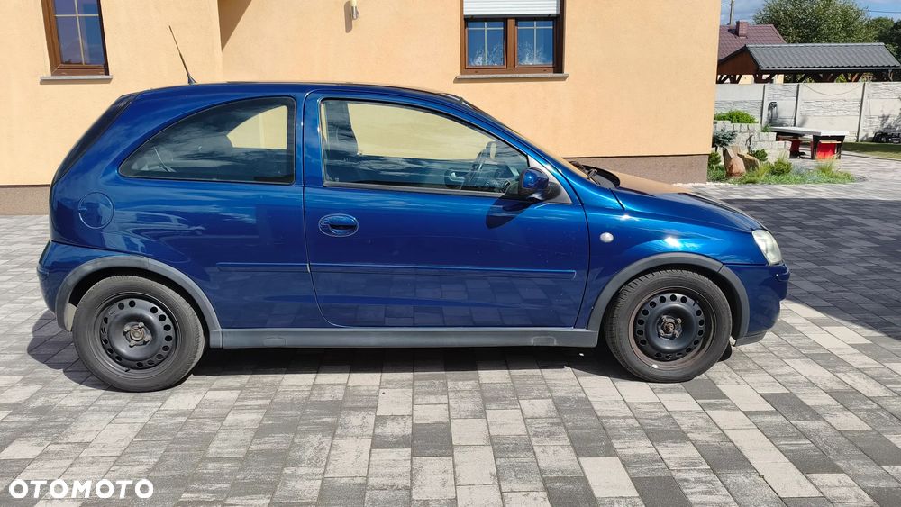 Opel Corsa - 4