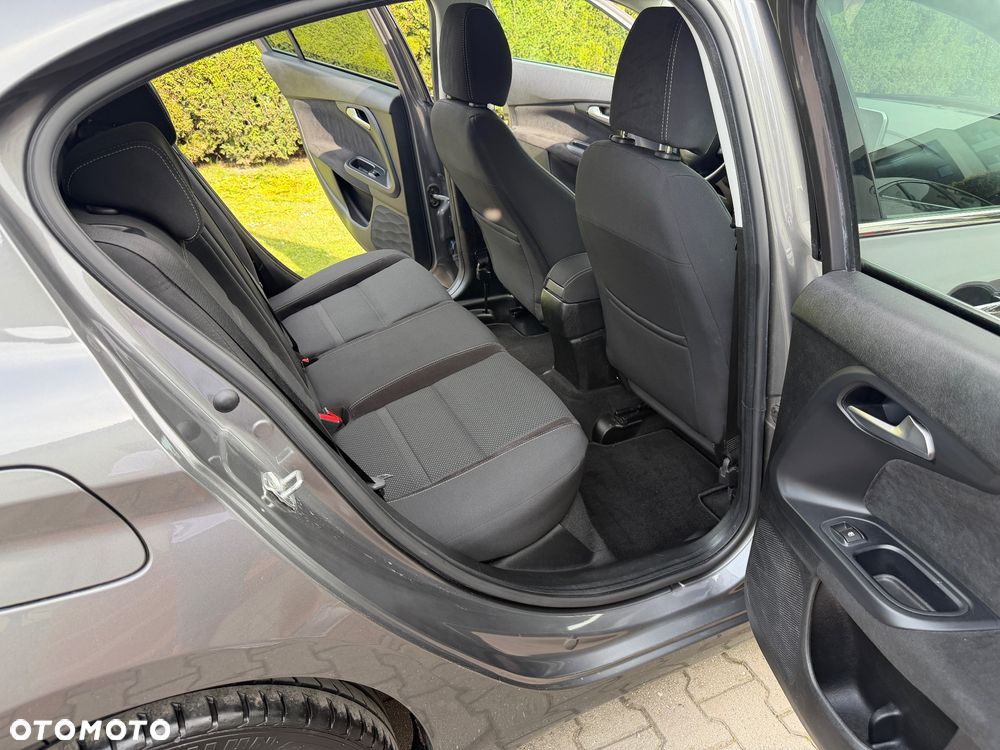 Fiat Tipo 1.4 T-Jet 16v Lounge EU6 - 28