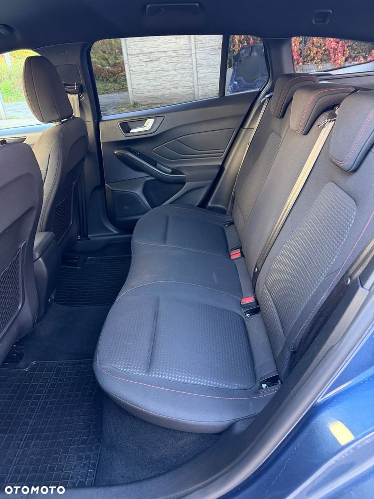 Ford Focus 1.5 TDCi ST-Line - 7