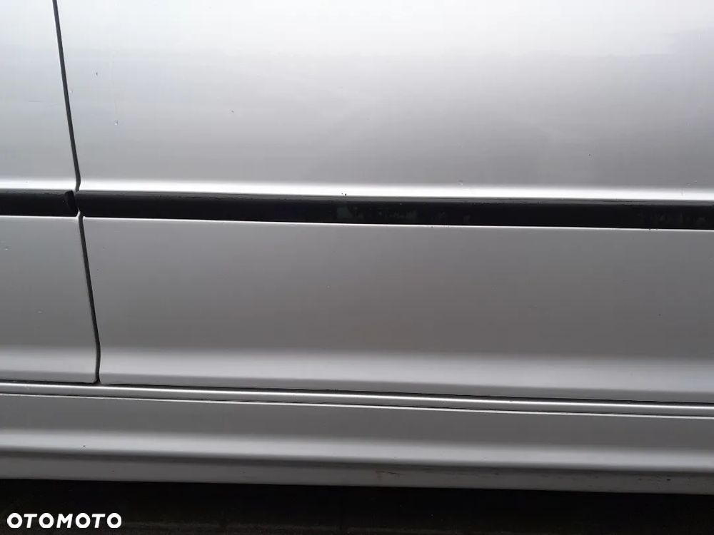 BMW E46 DRZWI PRAWE PRZEDNIE PRAWY PRZÓD SEDAN KOLOR: 354 - 5
