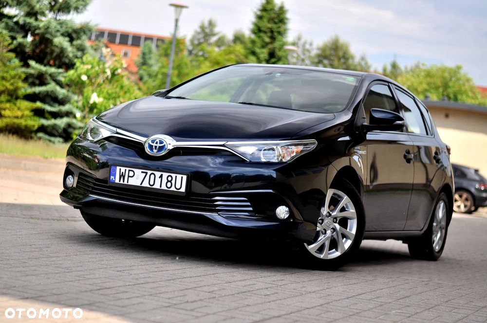 Toyota Auris 1.8 HSD Sol - 12