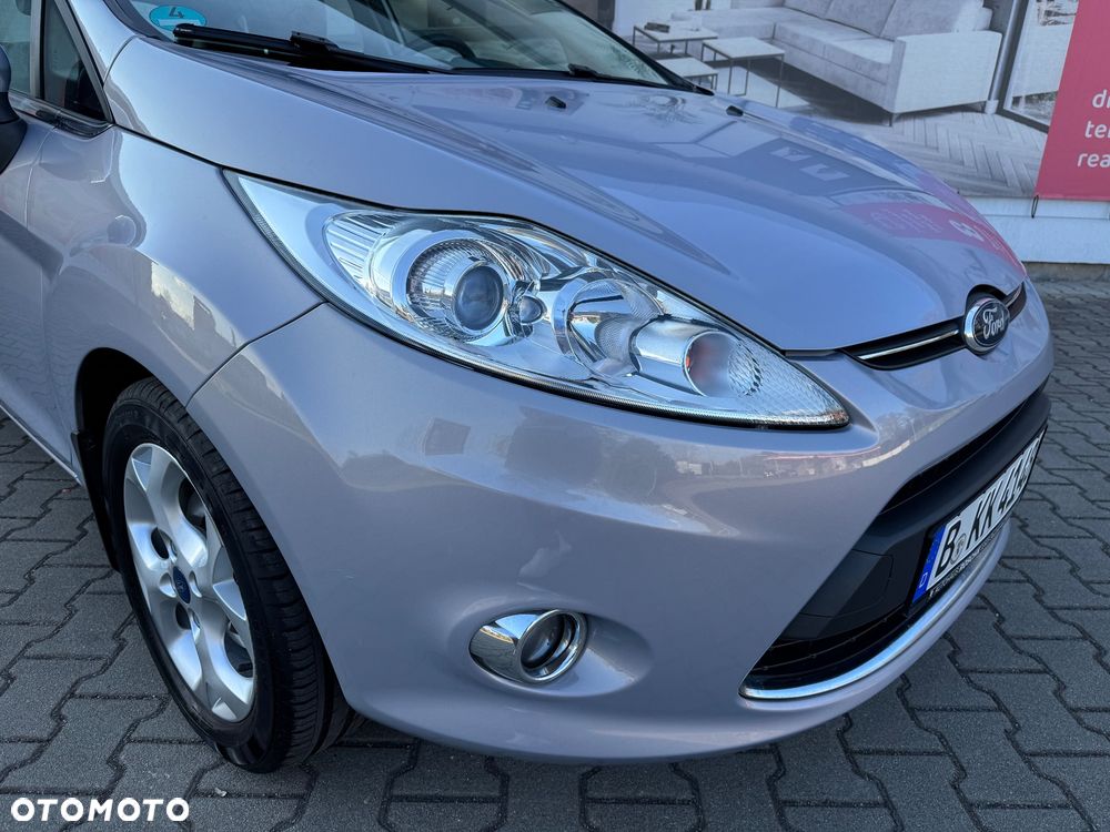 Ford Fiesta - 5