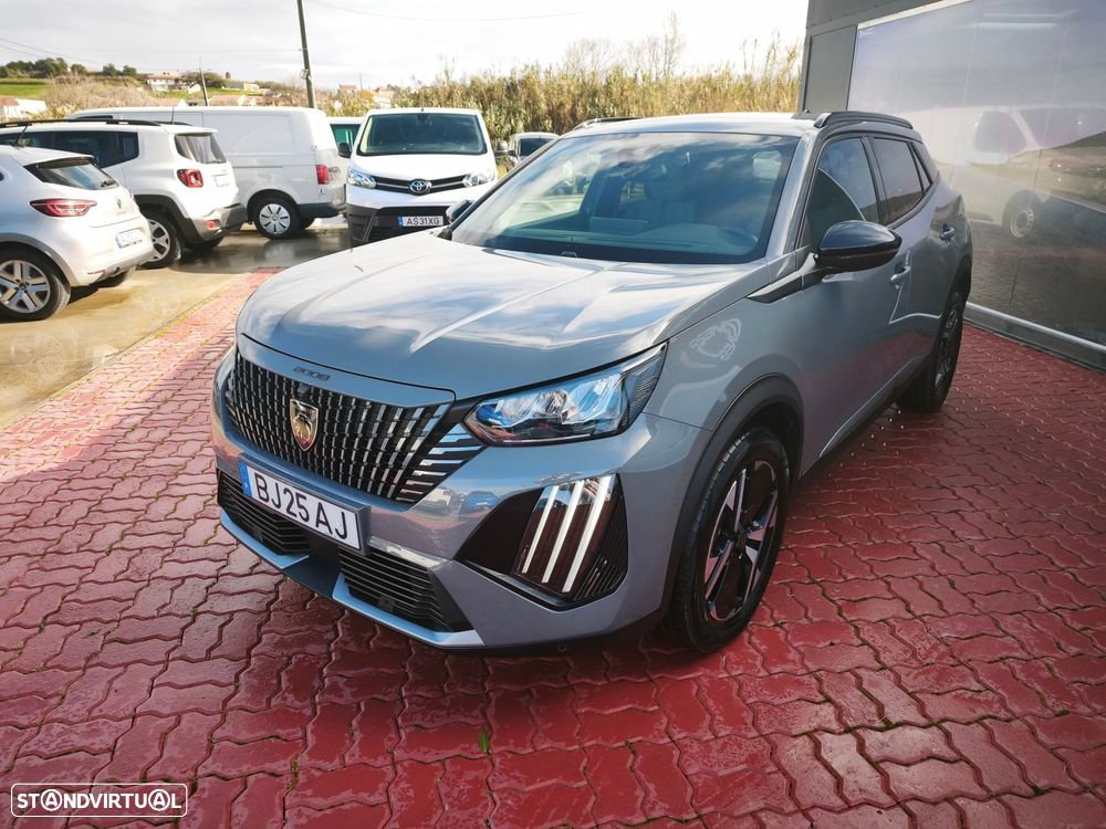 Peugeot 2008 1.2 PureTech Active Pack - 4