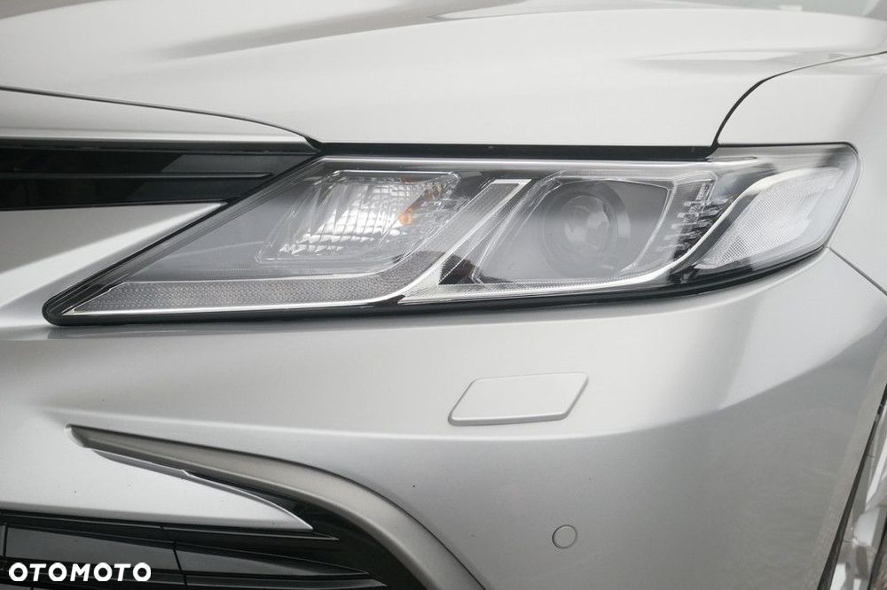 Toyota Camry 2.5 Hybrid Comfort CVT - 13