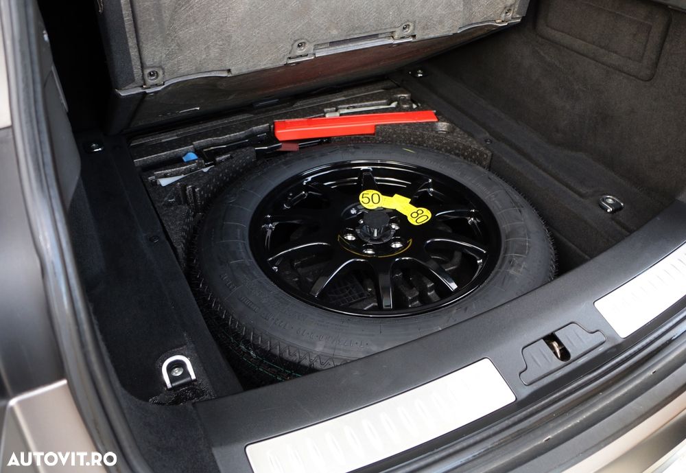 Land Rover Range Rover Velar 3.0 R-Dynamic HSE - 14