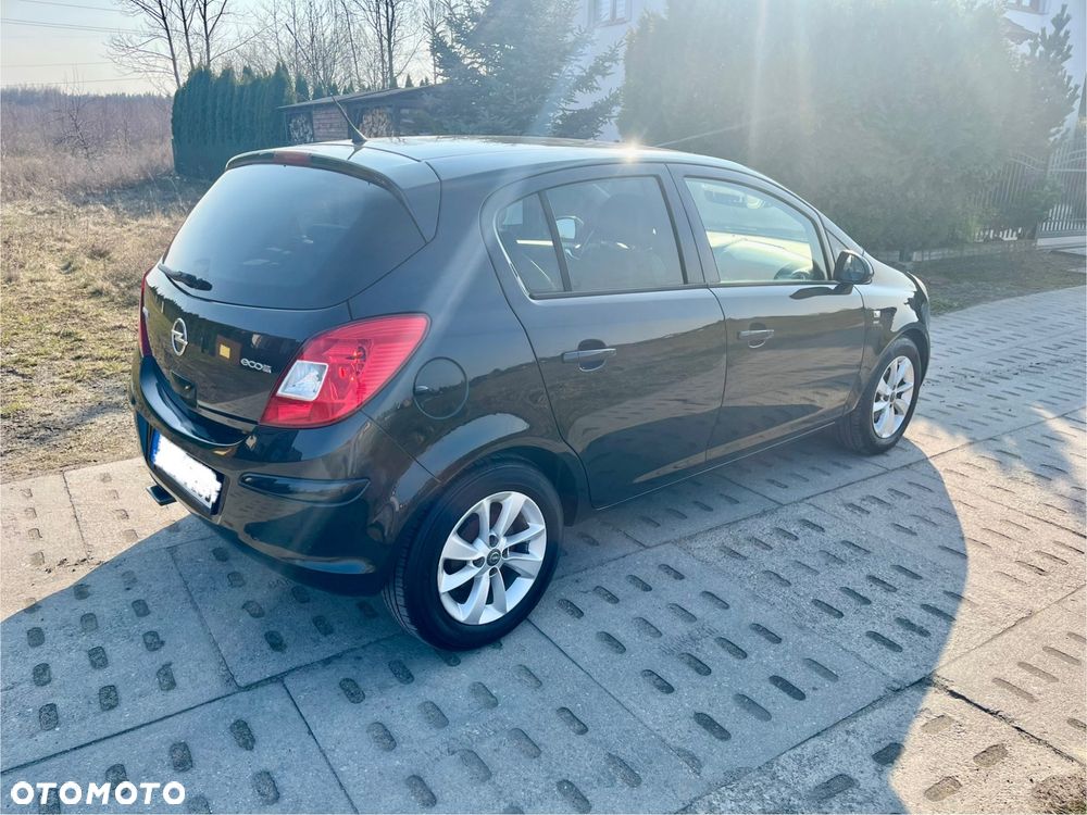 Opel Corsa - 4
