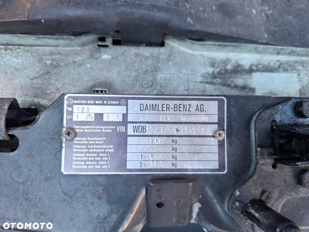 Mercedes-Benz W124 (1984-1993) 1989