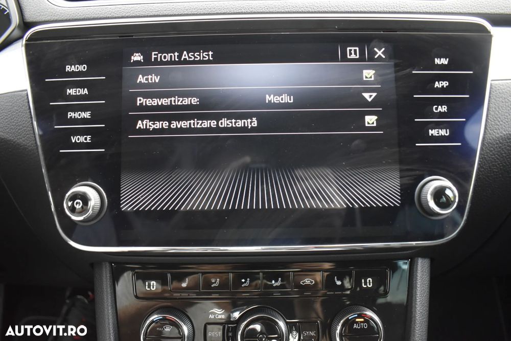 Skoda Superb 2.0 TDI DSG Ambition - 21