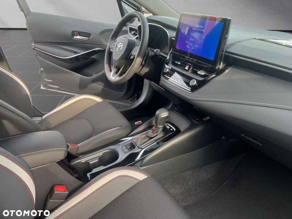 Toyota Corolla - 8