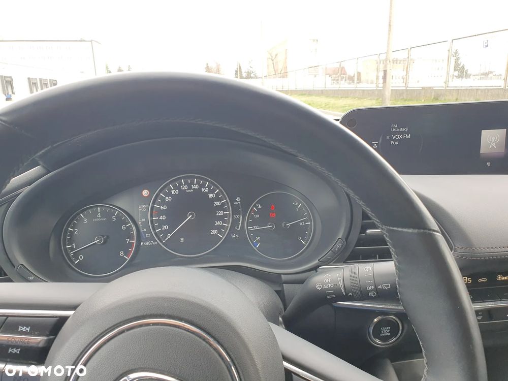 Mazda 3 SKYACTIV-X 2.0 M-Hybrid - 9