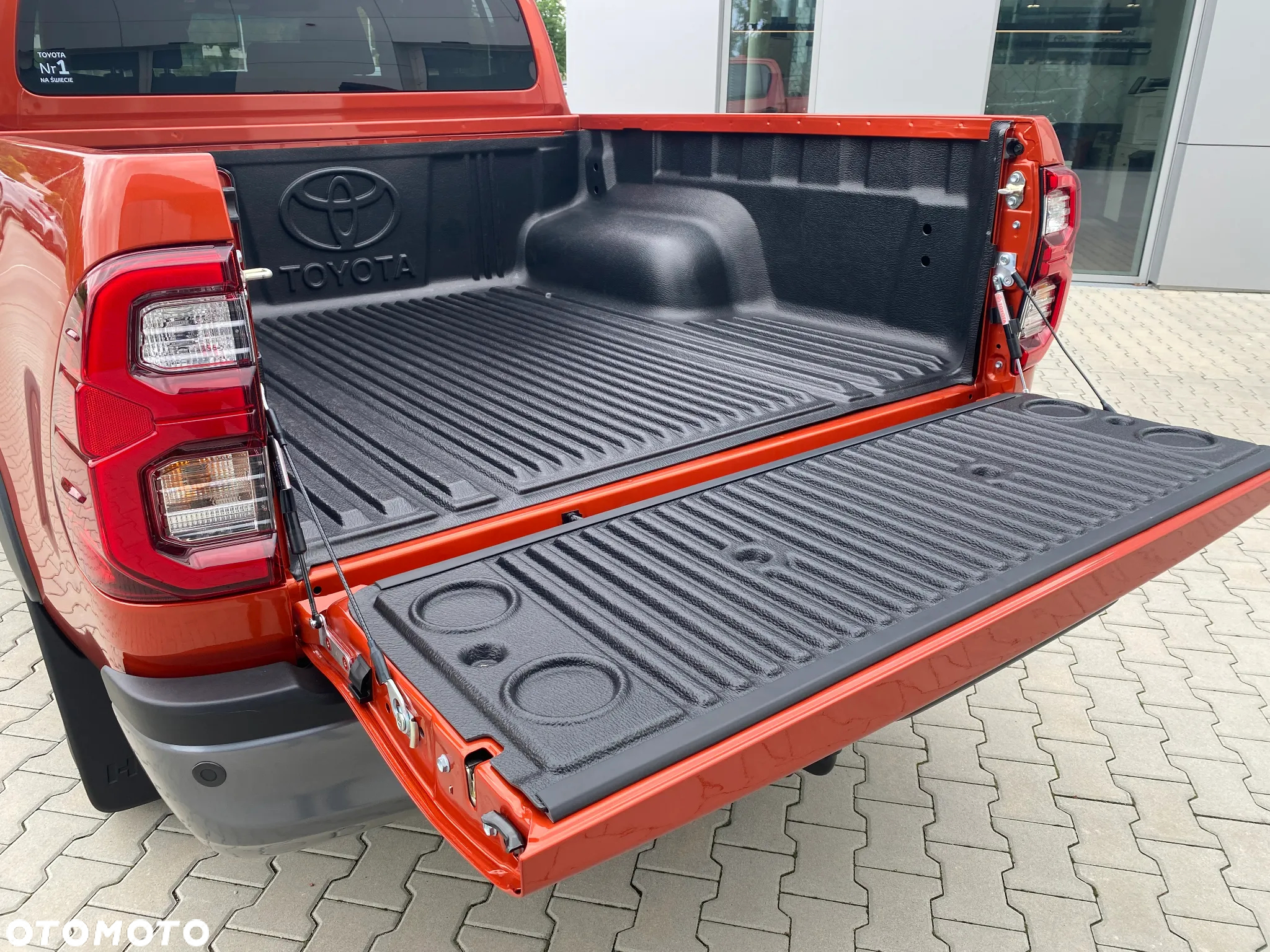 Toyota Hilux 2.8 D-4D Double Cab Invincible 4x4 - 17