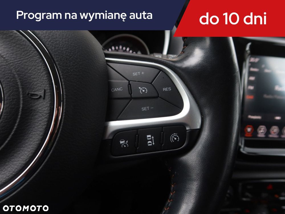 Jeep Compass - 22